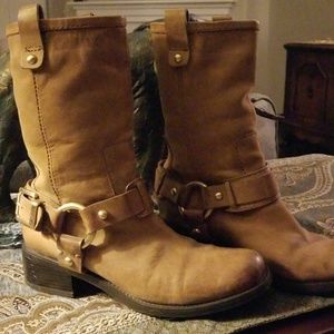 Frye Like Brown boots